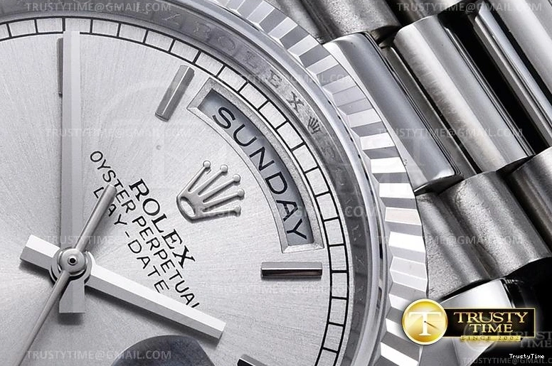 0329 RDD0224E – DayDate 36mm MoistureWicking 706